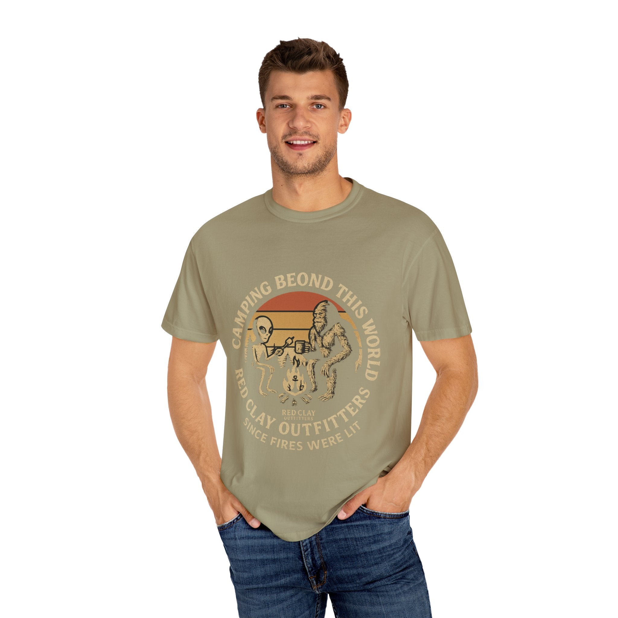 Unisex T-shirt Bigfoot Alien Outdoors Red Clay Outfitters