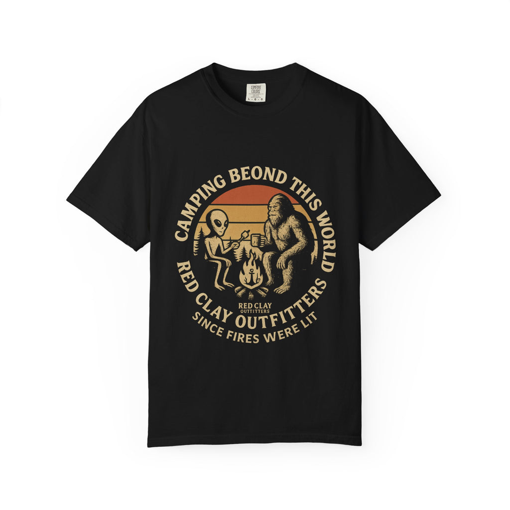 Unisex T-shirt Bigfoot Alien Outdoors Red Clay Outfitters