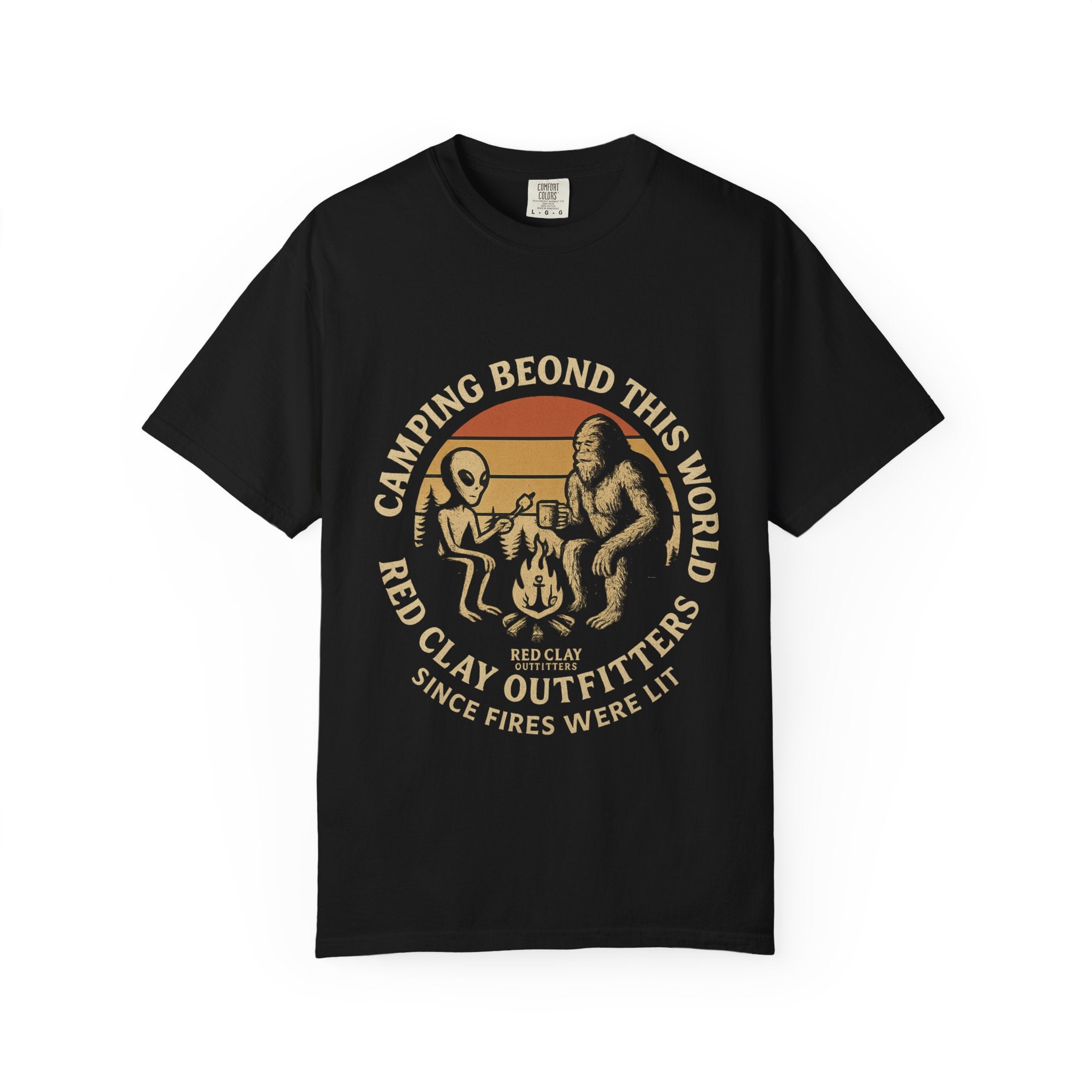 Unisex T-shirt Bigfoot Alien Outdoors Red Clay Outfitters