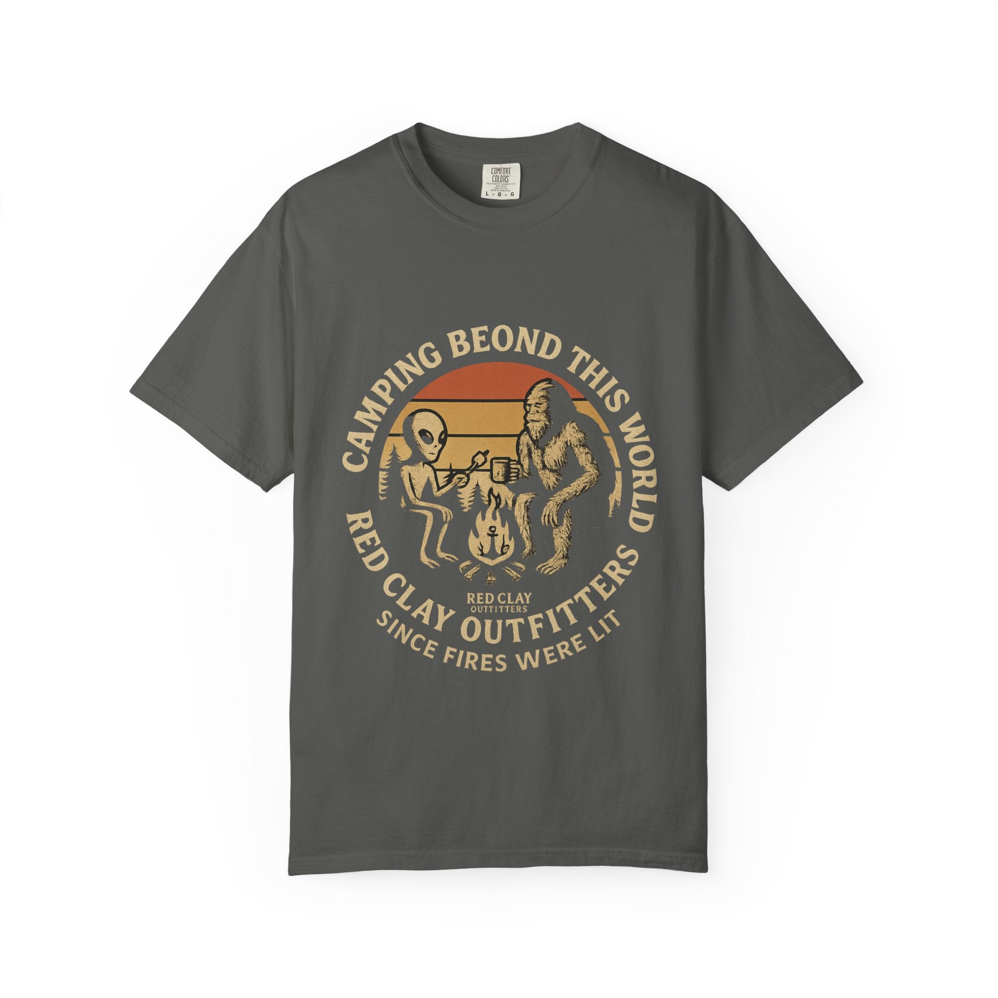 Unisex T-shirt Bigfoot Alien Outdoors Red Clay Outfitters