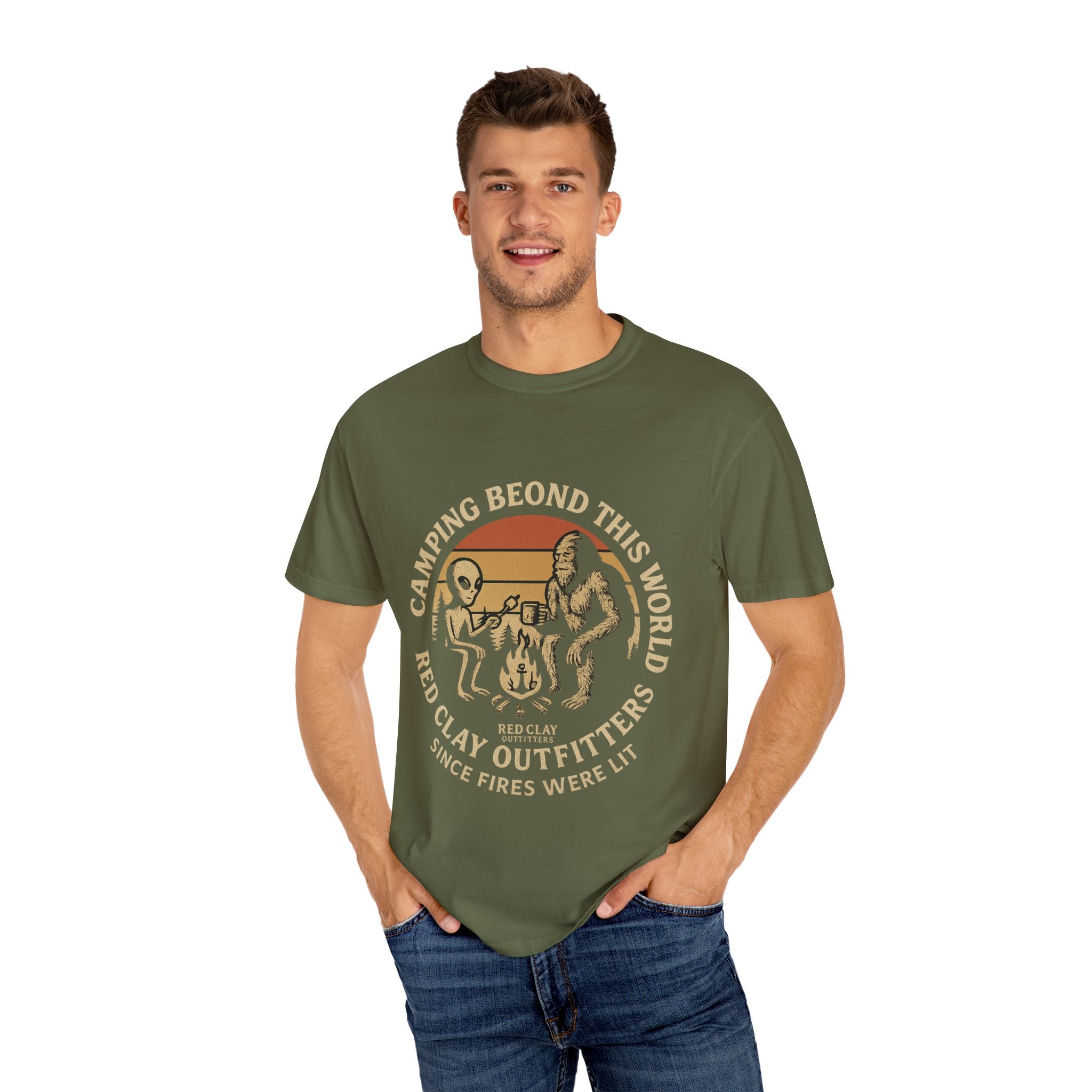 Unisex T-shirt Bigfoot Alien Outdoors Red Clay Outfitters