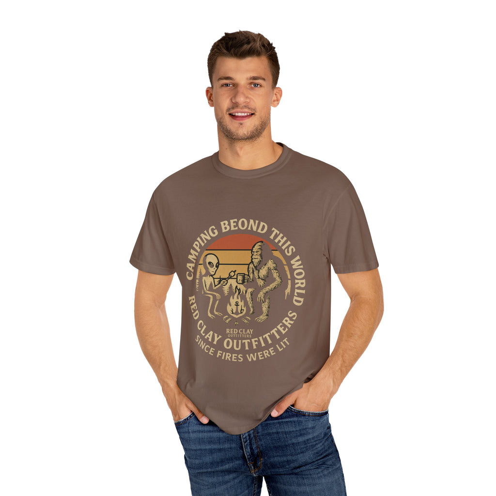 Unisex T-shirt Bigfoot Alien Outdoors Red Clay Outfitters