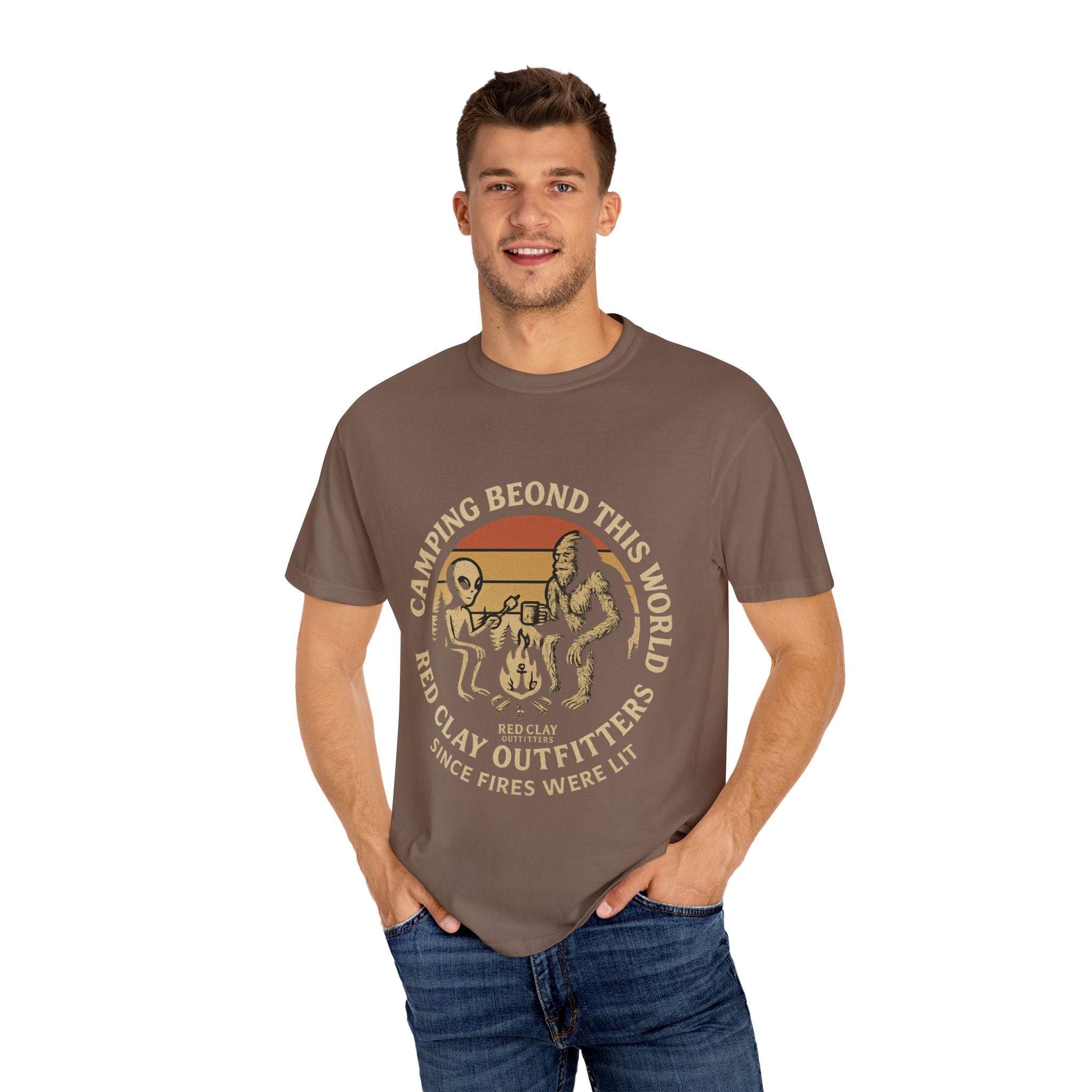 Unisex T-shirt Bigfoot Alien Outdoors Red Clay Outfitters