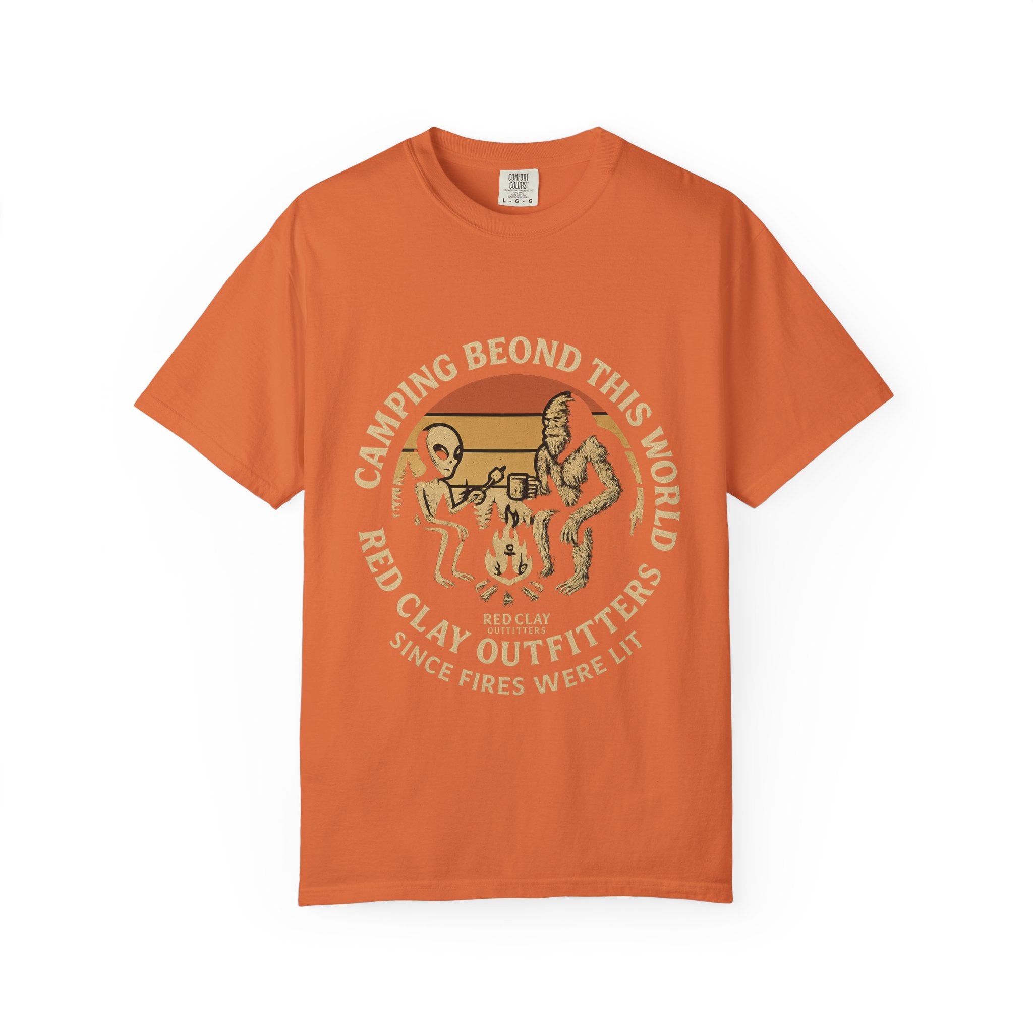 Unisex T-shirt Bigfoot Alien Outdoors Red Clay Outfitters